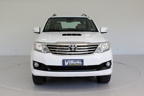 Toyota Hilux Sw4 3.0 Srv 4x4 Turbo Diesel 4p Automático 5m