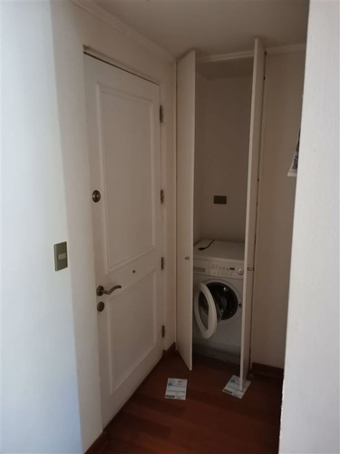 Departamento En Venta De 2 Dorm. En Valparaíso