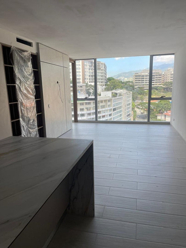 Magnífico Apartamento En Venta En Las Mercedes: Amplio Y De Lujo. Tu Próxima Residencia Te Aguarda En Este Codiciado Sector.