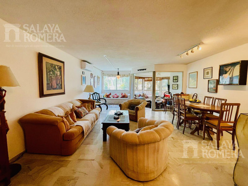 Venta: 4 Dormitorios Rooselvelt Center Punta Del Este