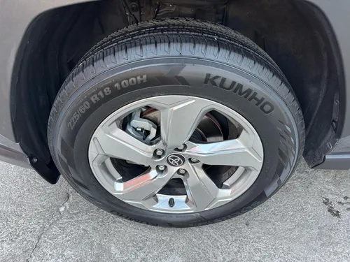 Toyota RAV4 2.5 Xle 4wd At