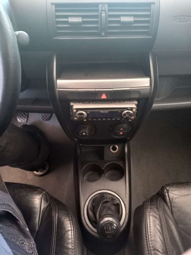 Volkswagen Fox 1.0 Vht Plus Total Flex 5p