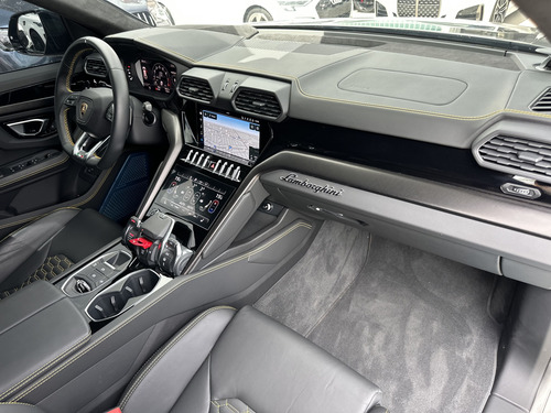 Lamborghini Urus 4.0 V8