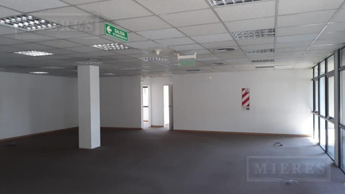 Imagen 16 de 17 de Oficina En Venta Con Renta A Metros De Acceso Norte - San Isidro