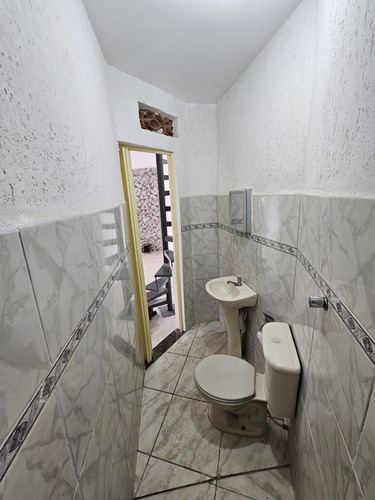 Casa Conjugada Com Entreda Independente