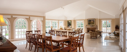 Casa En Venta De 4 Dormitorios En Beverly Hills
