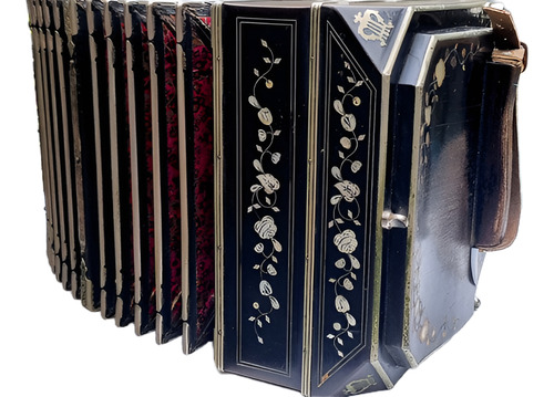 Bandoneon Aa Aleman Nacarado Con Peines De Zinc Oportunidad (Usado)