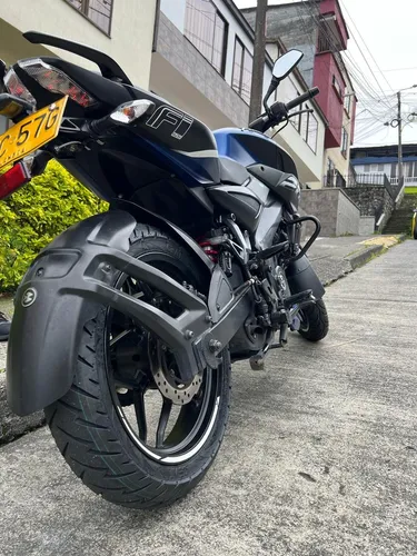 Pulsar 200 Ns Fi