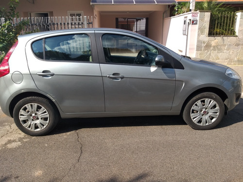 Fiat Palio Essence 1.6 - Prata - 4 Portas
