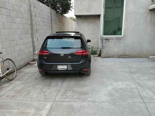 Volkswagen Golf GTI 2.0 T Piel At