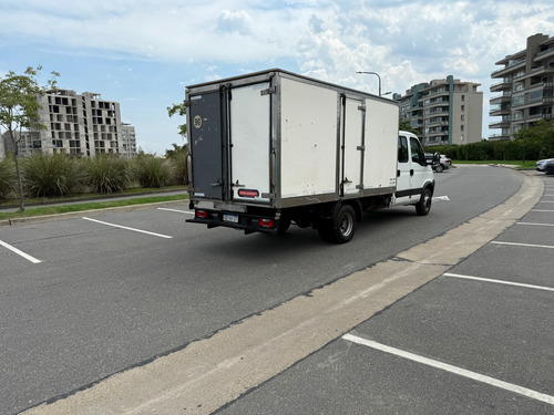 Iveco Daily 70/17 Doble Cabina