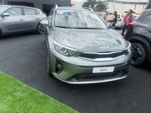 Kia Stonic Desire Mod 2026 Hibdrido Soat Gratis
