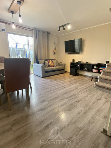 Amplia Casa En Arriendo De 3 Dorm. 3 Baños En Curicó