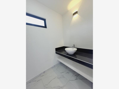 Imagen 5 de 12 de Casa Sola En Venta Privadas De La Herradura