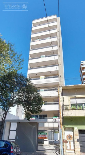 Imagen 3 de 19 de Piso De 3 Ambientes En Quilmes C/ Cochera - 88 M2 Cub - Amplio Balcon - Imperdible