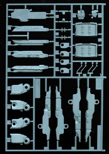 Macross Sdf-1 Attack Mode 1/8000 Model Kit (Usado)