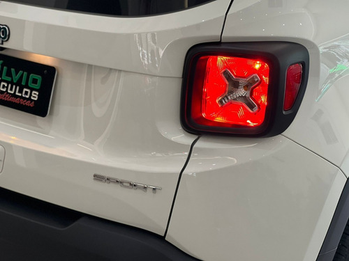 Imagem 13 de 22 de Renegade Sport