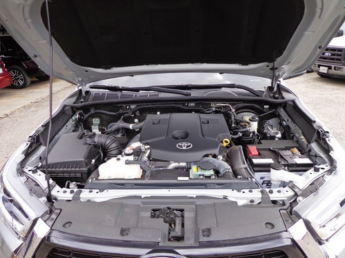 Imagen 9 de 10 de Toyota Hilux Diesel 2021 4x4 Automático