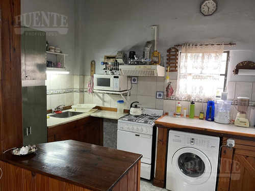 Imagen 5 de 9 de Casa - Lomas De Zamora Oeste