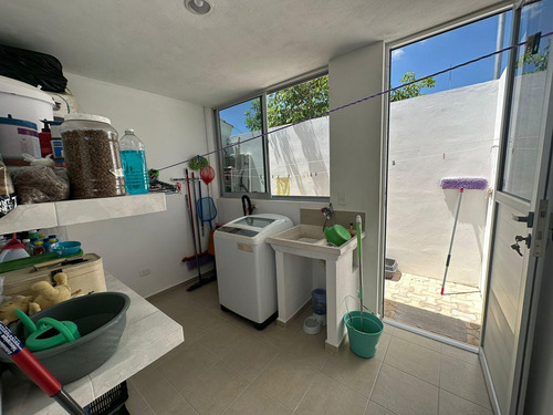 Casa En Venta Merida, Conkal, En Privada, Entrega Inmediata.