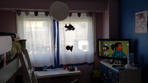 Imagen 7 de 26 de 3 Amb Al Frente Con Balcon ! Pisos Parquet !!! A Mts De Rivadavia - Visitelo...
