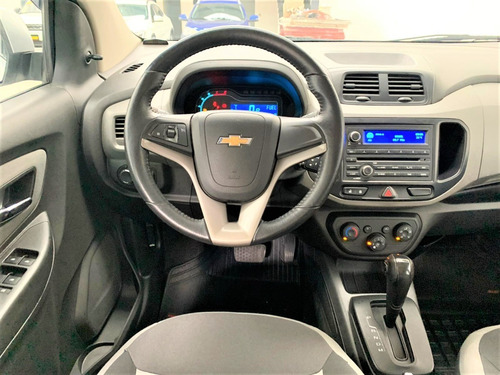 Imagem 12 de 15 de Chevrolet Spin