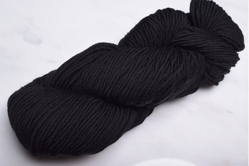 Ovillo Lana Merino Superlavado Color Negro # 002