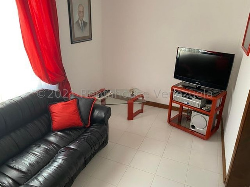 Imagen 14 de 27 de Espectacular Casa En Venta En Colinas De Bello Monte #22-10895
