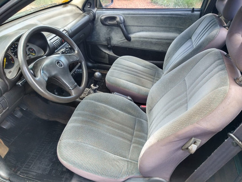 Corsa Pick-up Gl 1.6 1999 Gasolina