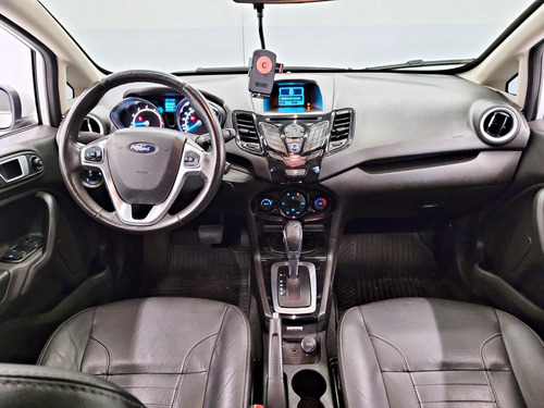 Ford Fiesta 1.6 TITANIUM SEDAN 16V FLEX 4P POWERSHIFT