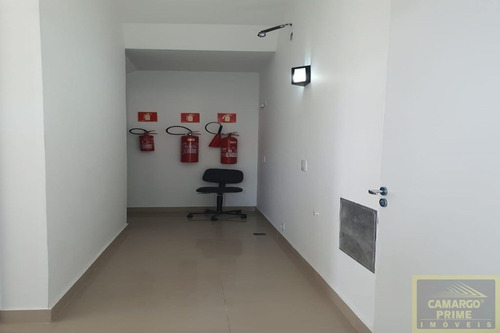 Loja Com 90 Metros No Centro Comercial De Alphaville! - Eb86362