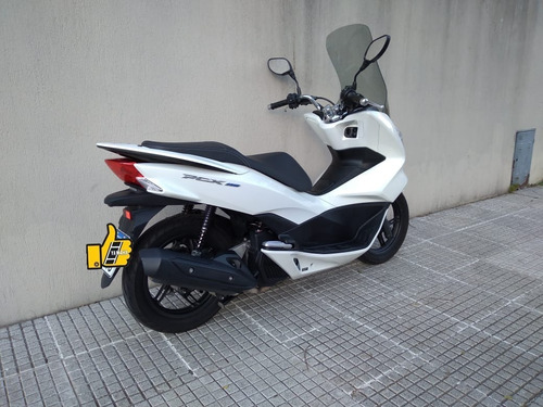 Imagen 5 de 12 de Honda Pcx 150 Inyeccion Excelente Estado !!!