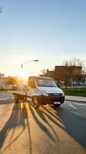 Iveco Daily 35s14 2017 Plat Guincho Completo Caminhonete