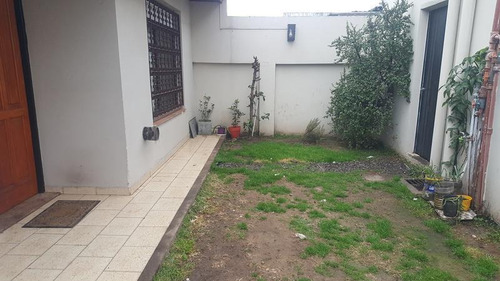 Imagen 2 de 14 de Casa - Moron Sur