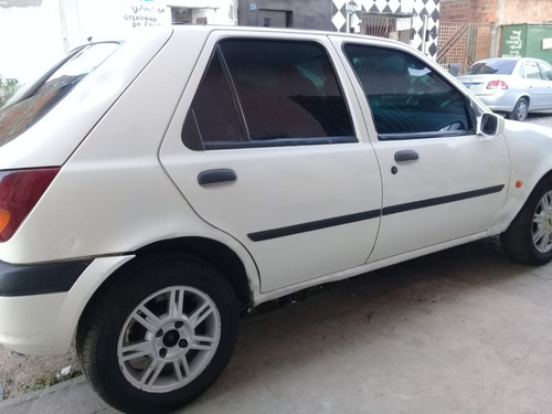 Ford Fiesta Ano 2000