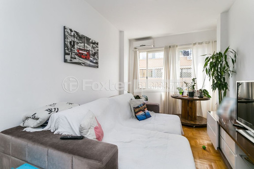 Imagem 2 de 18 de Apartamento, 2 Dormitórios, 63.86 M², Centro Histórico - 218554