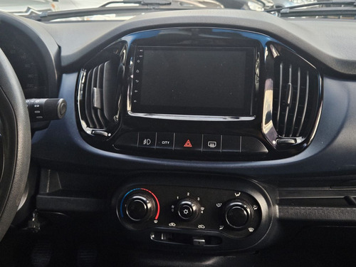 Fiat Uno ATTRACTIVE 1.0 Flex 6V 5p