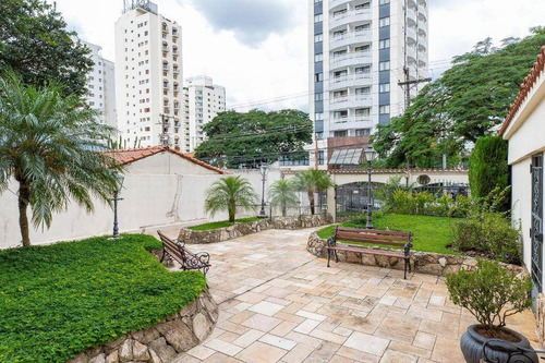 Apê Charmoso Em Rua Tranquila De Moema! - Ap4308