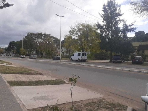 Imagen 6 de 14 de Vendo Lote Av Espora Y Loria