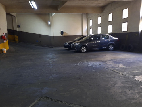 Imagen 2 de 5 de Cochera En Venta Recoleta Caba