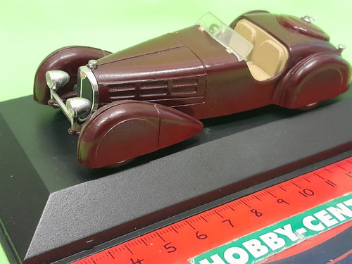 Brumm  Italy 1/43 Bugatti 57s Roadster 1936 