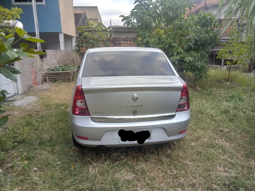 Renault Logan 2013 1.0 16v Expression Hi-flex 4p