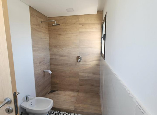 Alquiler Temporario Casa A Estrenar 5 Ambientes C/piscina A La Laguna, Barrio La Alameda Canning