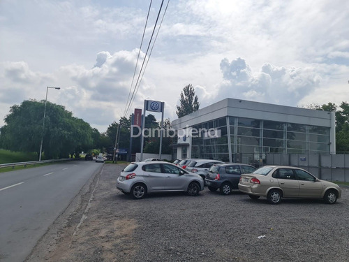 Imagen 2 de 8 de Local En Venta O Permuta Sobre Colectora Acceso Oeste - Ituzaingó