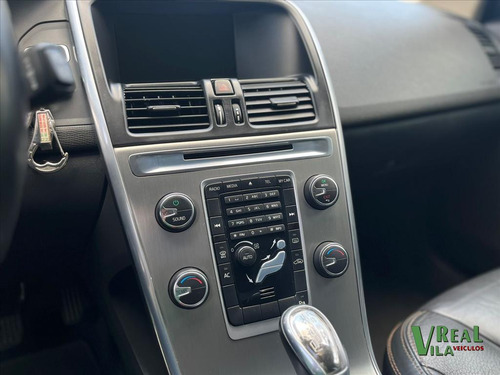 Volvo XC60 2.0 T5 DYNAMIC FWD TURBO GASOLINA 4P AUTOMÁTICO
