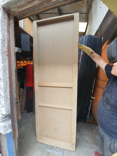 Imagen 10 de 10 de Exhibidores Panel Ranurado Con Insertos De Aluminio