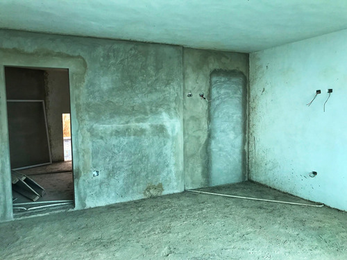 Imagen 7 de 18 de Casa Obra Gris Parque El Retiro San Antonio De Los Altos