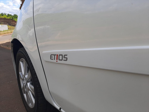 Toyota Etios 2017