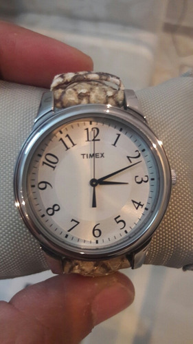 Relógio Timex Clássico