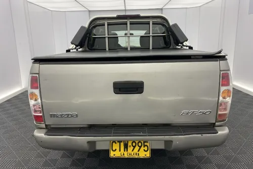 Mazda BT-50 B22D29 MT 2200CC 4X2